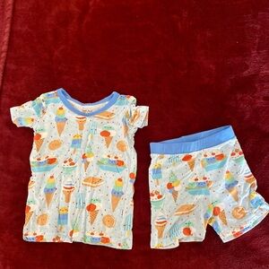 Little sleepies 2 piece limited edition 12-18 mo